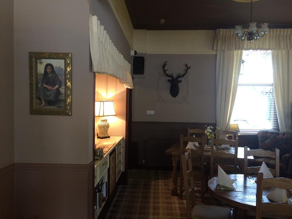 Elm Guest House Hawick Eksteriør billede