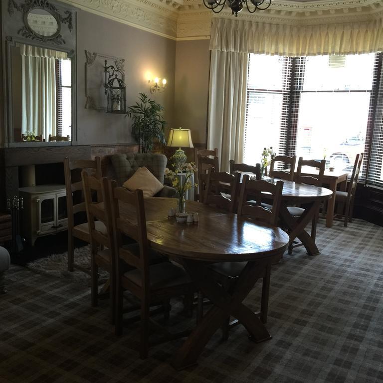 Elm Guest House Hawick Eksteriør billede