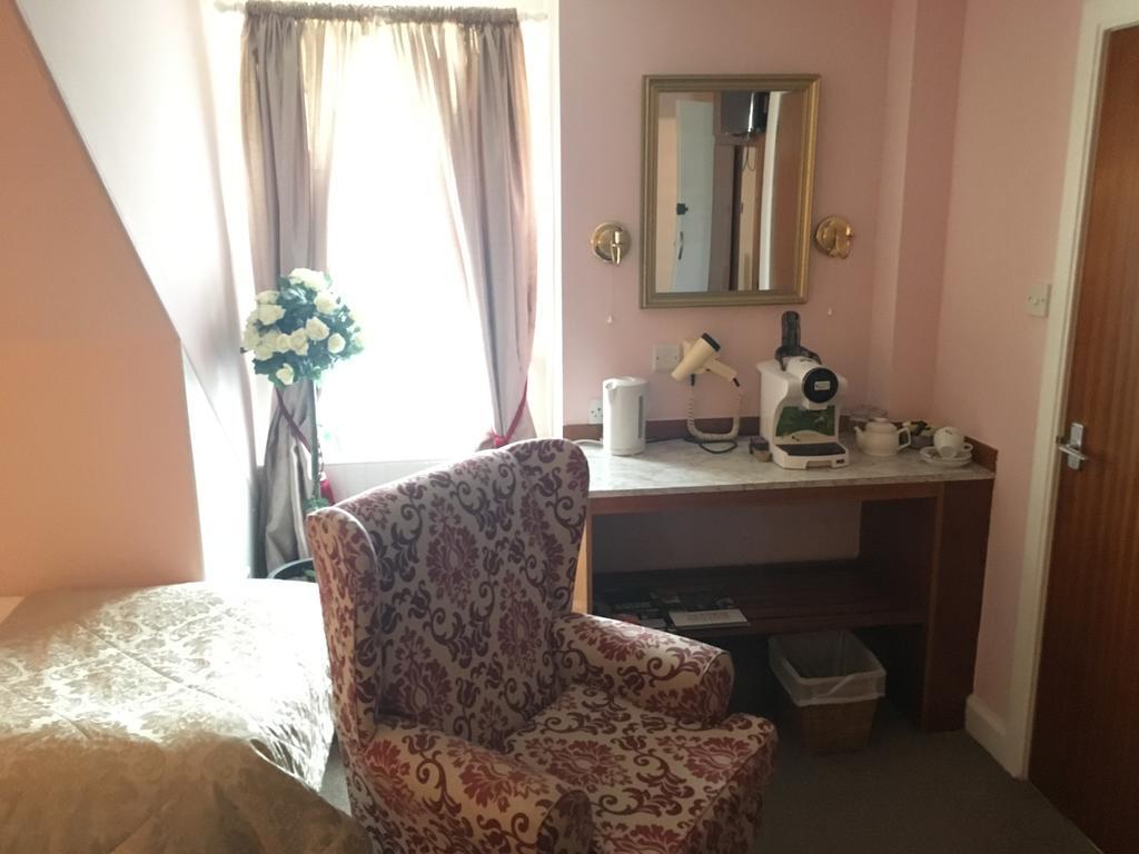 Elm Guest House Hawick Eksteriør billede